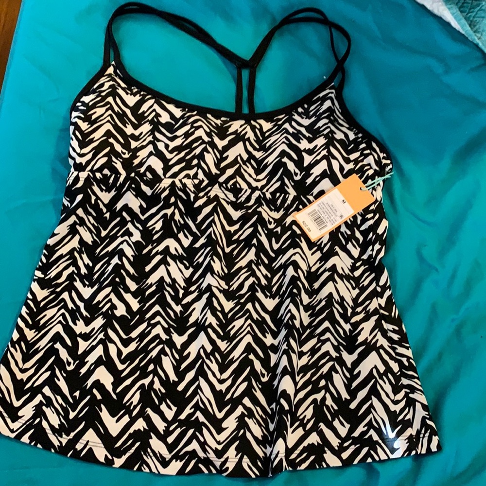 Women’s tankini swim top